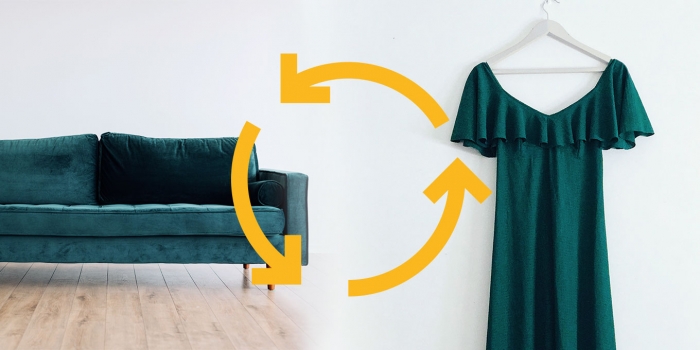 En soffa och en klänning samt pilar i en cirkel